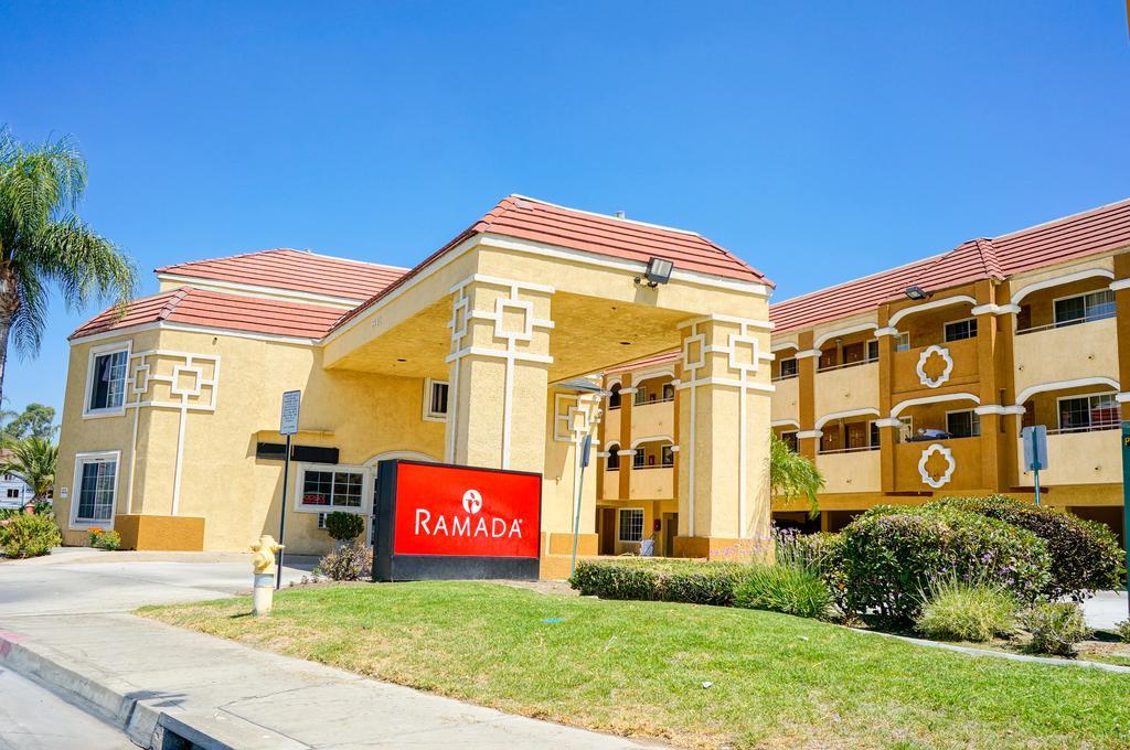 Ramada By Wyndham Ontario Hotel Exterior photo