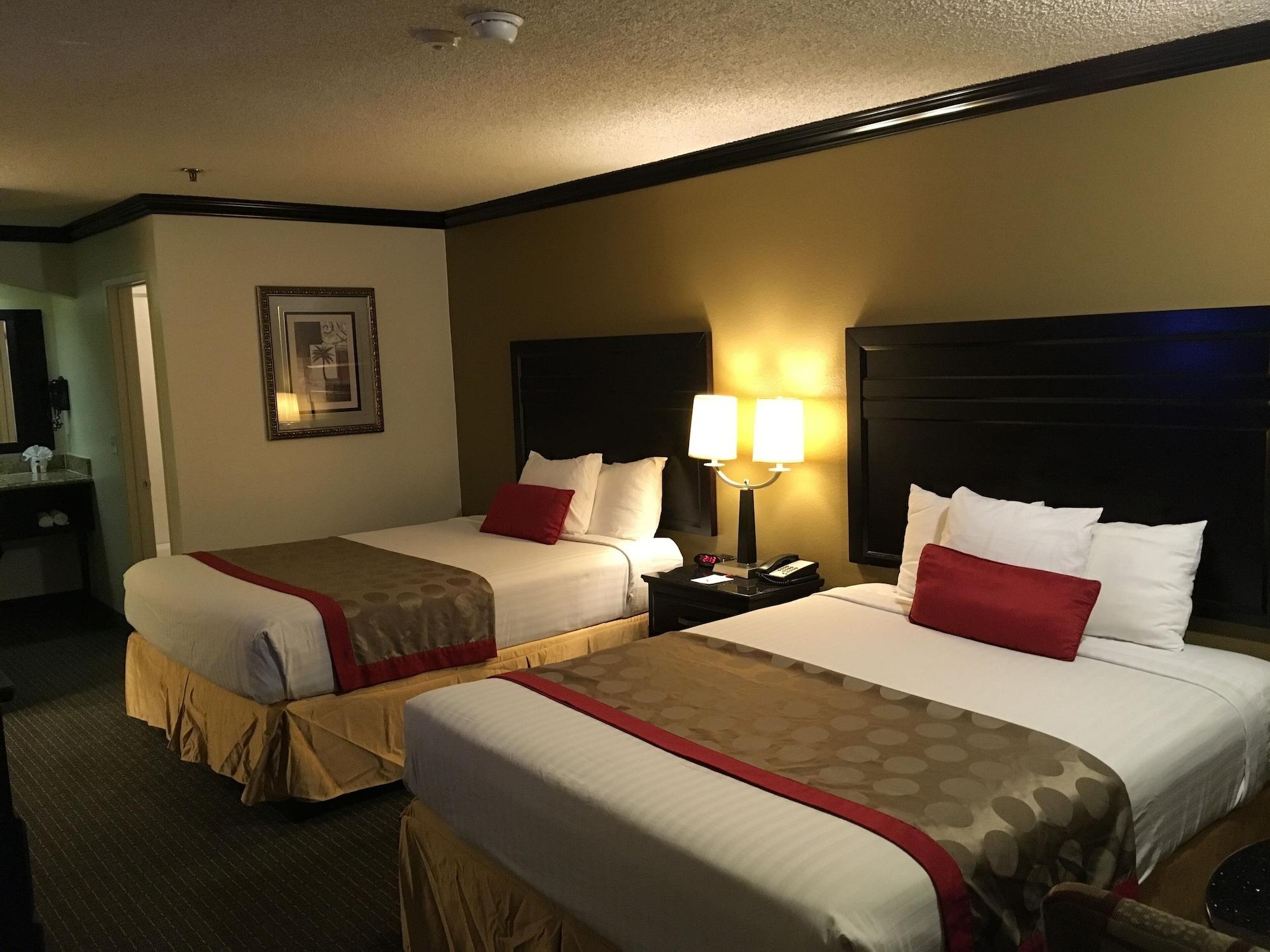 Ramada By Wyndham Ontario Hotel Exterior photo
